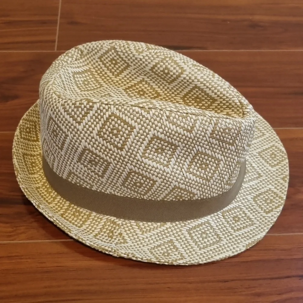 Old Navy Kids Cabana Hat Cream/Tan Size S-M